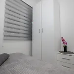Nikola * Trebin